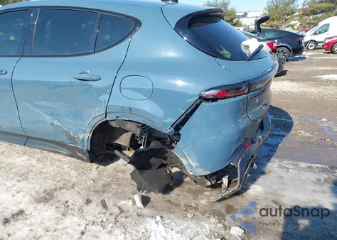 2024 Dodge Hornet R/T Plus Eawd из США, поврежденный, VIN ZACPDFDW1R3A16730